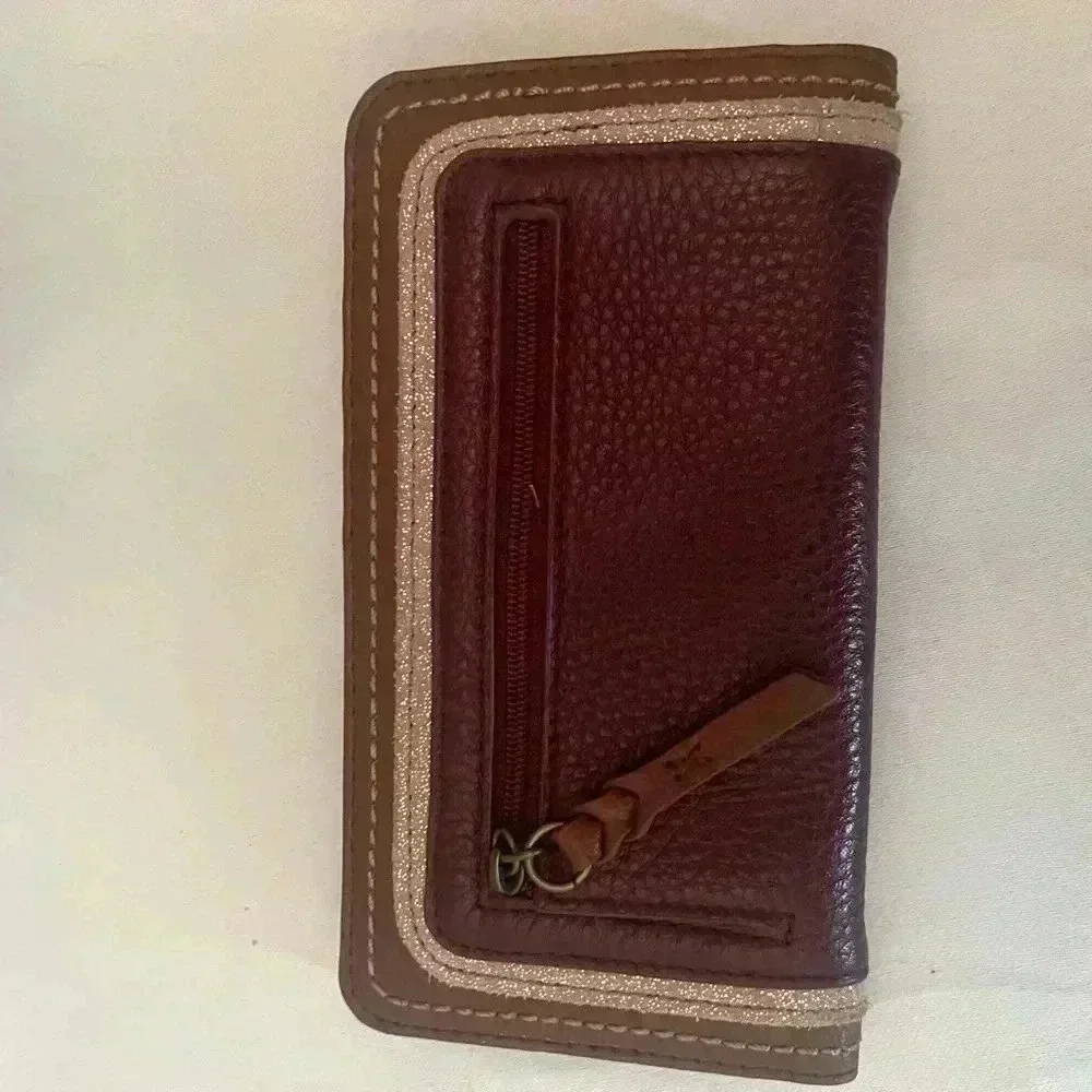 The Sak organizer wallet new without tags